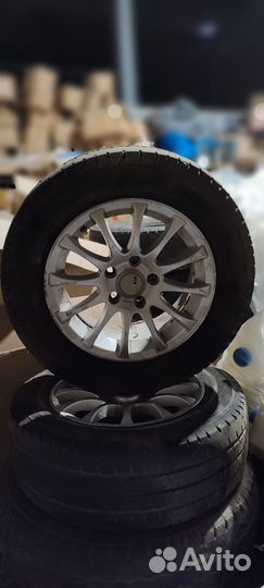 Maxrun Efficia 205/65 R15