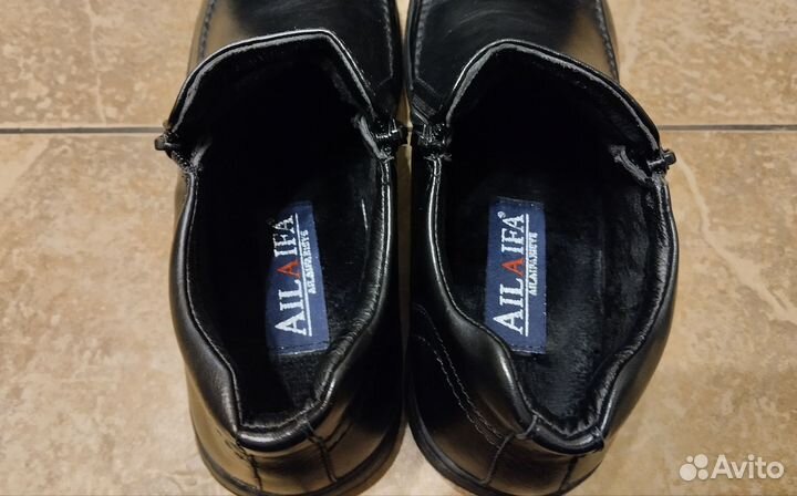 Демисезонные ботинки 42р