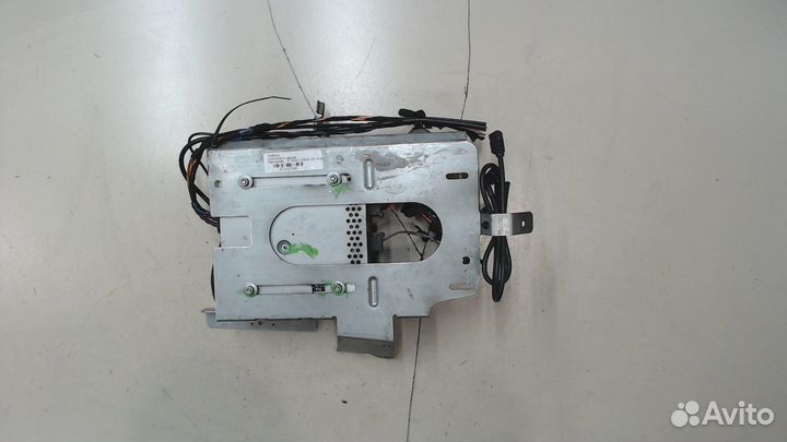 Усилитель звука Mercedes S W221, 2006