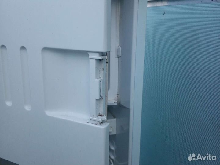 Холодильник stinol