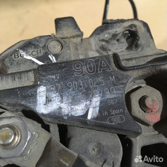 Генератор VW Bora,Polo,Skoda Fabia 037903025m