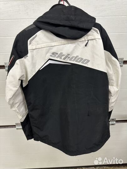 Снегоходный костюм