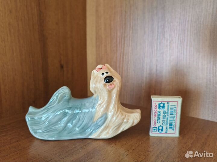 Фарфоровые фигурки собак