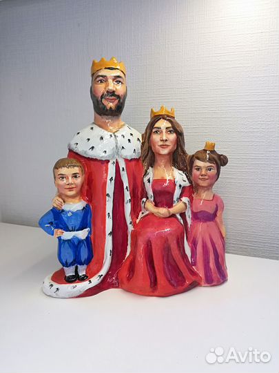 Портретные статуэтки, фигурки по фото на заказ