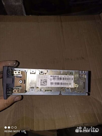 Магнитола с навигацией Renault Scenic 2 2008г б.у