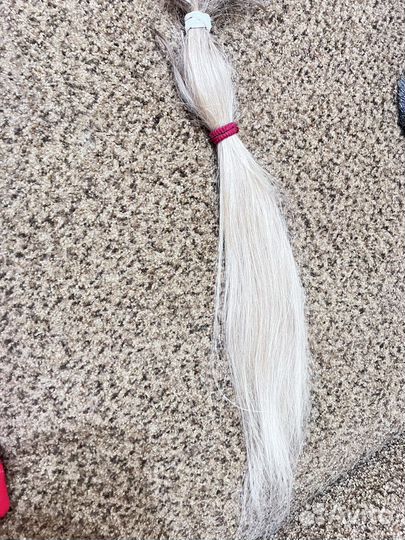 Волосы для наращивания 60 см блонд б/у