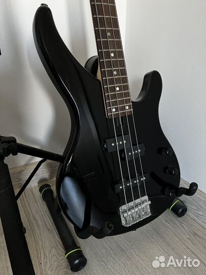 Бас гитара yamaha trbx174