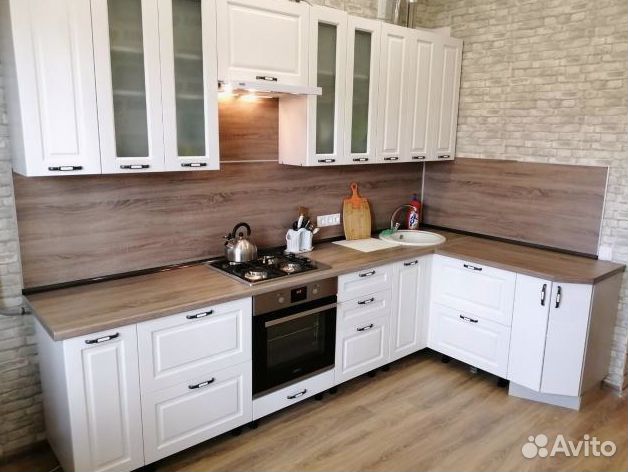 Кухонный гарнитур угловой