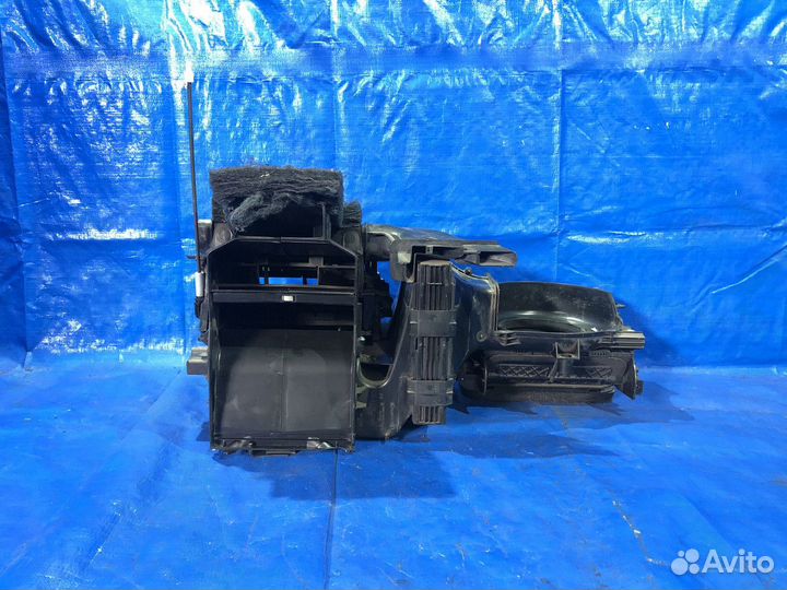 Б/У Корпус отопителя Volkswagen Polo Sedan