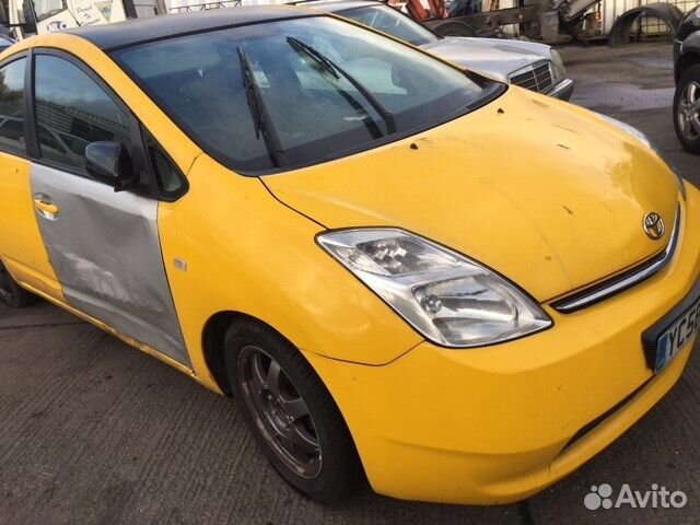 Разбор на запчасти Toyota Prius