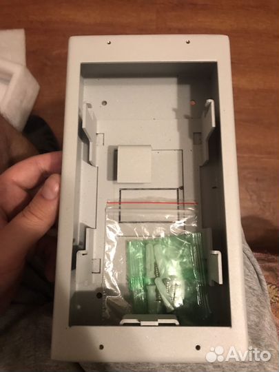 Кронштейн для домофона