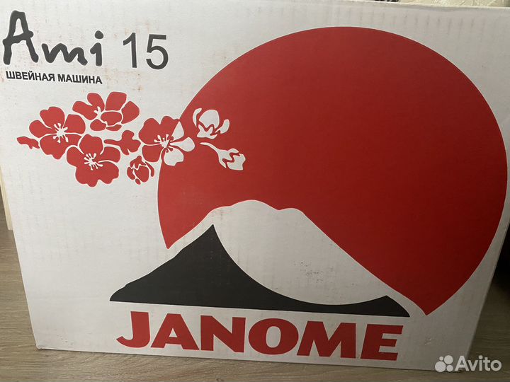 Новая швейная машинка Janome