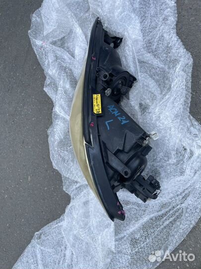 Фара тойота ипсум acm21