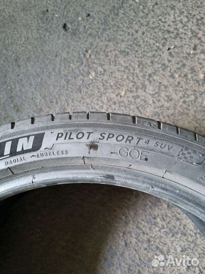 Michelin Pilot Sport 4 SUV 265/40 R22