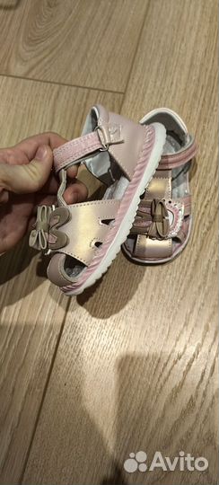 Сандалии для девочки 22 размер