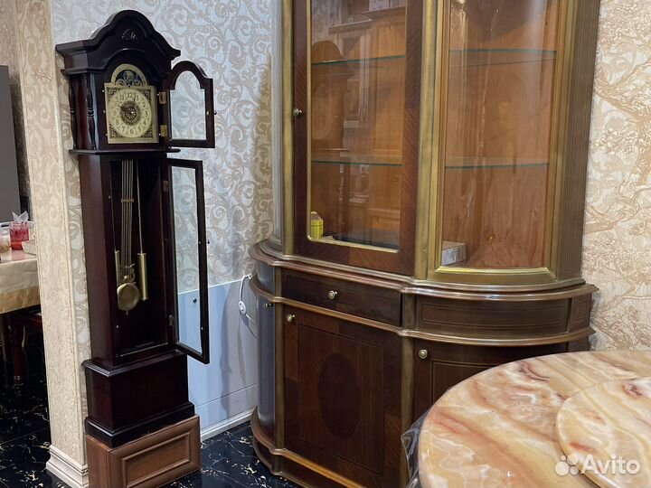 Часы напольные