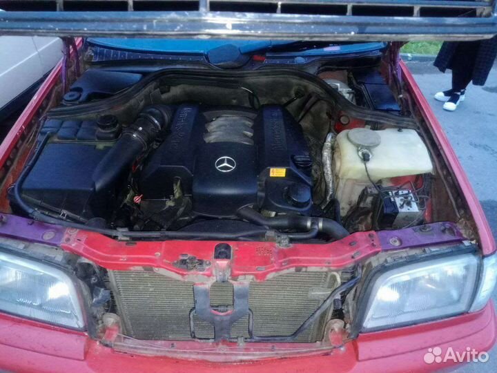 Mercedes-Benz C-класс 2.4 МТ, 1998, 288 600 км
