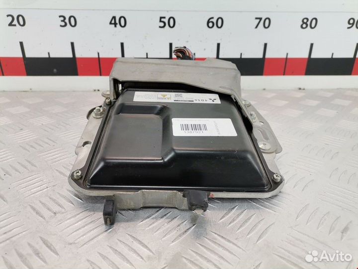 Блок управления двигателем Mitsubishi L200