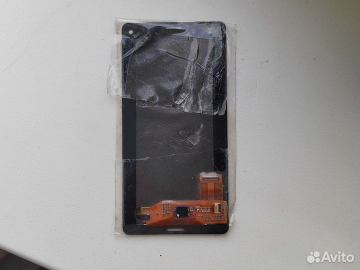 Sony Xperia z3 compact экран