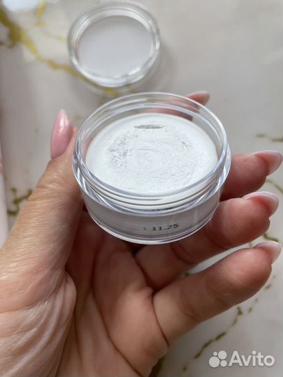 Тальк для депиляции и белая паста для бровей