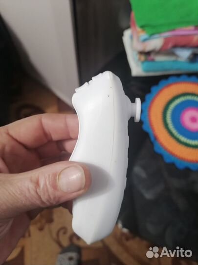 Очки виртуальной реальности с джойстиком