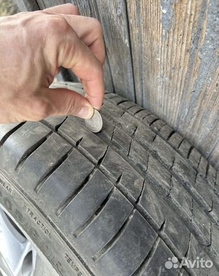 Accelera 651 16.00/20 R16