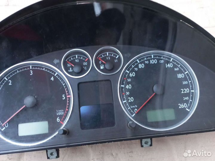 VW Sharan 1,9TDI акпп(00-06) панель 7м3920820h