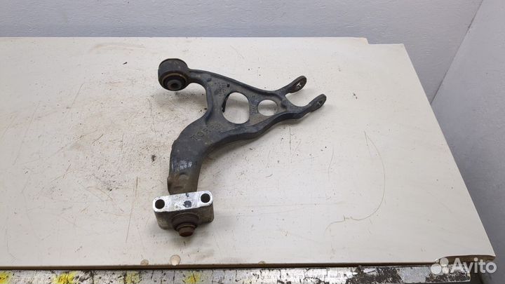 Рычаг подвески правый передний Ford Explorer, 2016