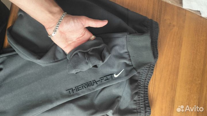 Спортивные штаны nike