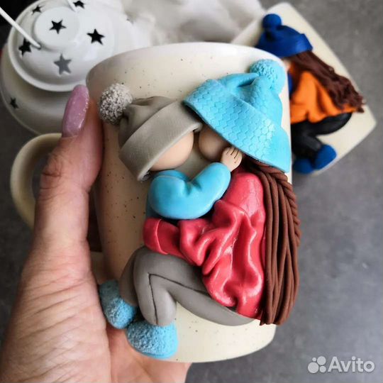 Кружка с декором из полимерной глины