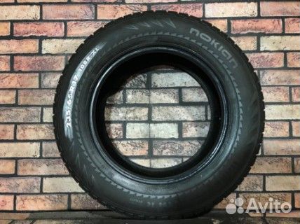 Nokian Tyres Hakkapeliitta R 235/65 R17