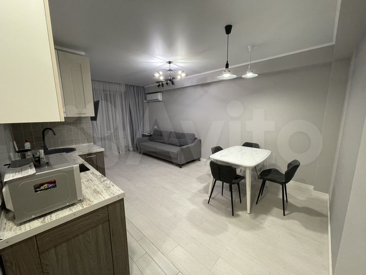 2-к. квартира, 45 м², 2/13 эт.