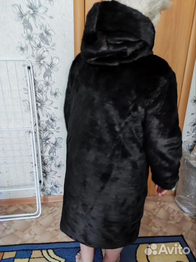 Шуба с капюшоном