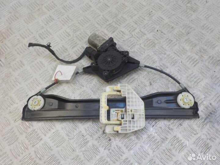 Стеклоподъемник электрический задний левый Mini