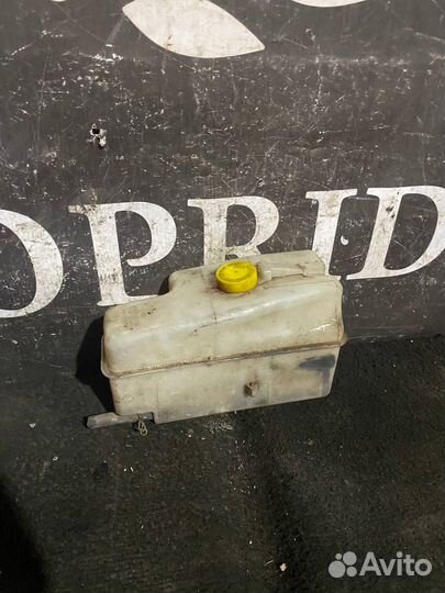 Расширительный бачок Nissan Almera Classic