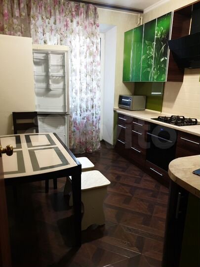 1-к. квартира, 42 м², 1/5 эт.