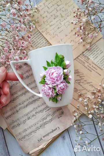 Кружка с декором из полимерной глины