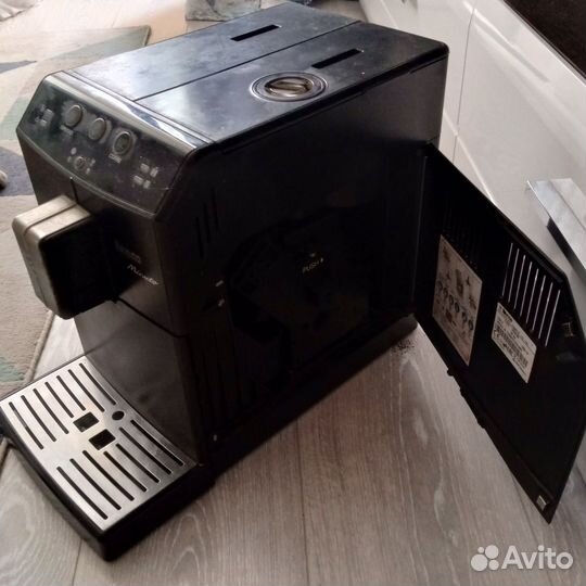 Кофемашина philips saeco