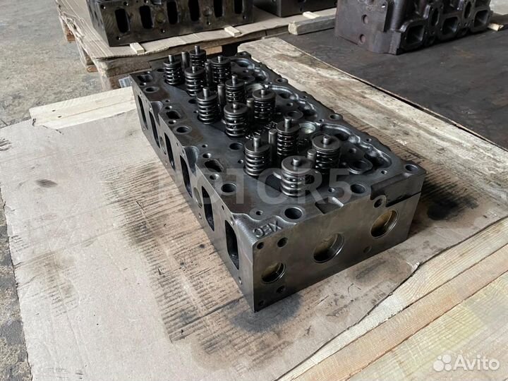 Головка блока цилиндров DAF 95 2 (XF) 2002 1605126