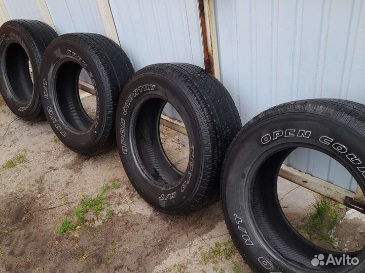Toyo Open Country H/T 265/65 R17
