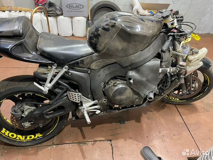 Honda cbr 1000rr