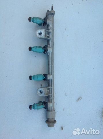 Топливная рампа с форсунками Hyundai Sonata 2.0 MT