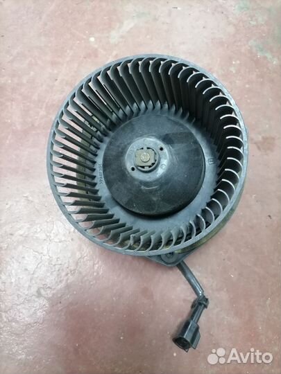 Двигататель печки ваз