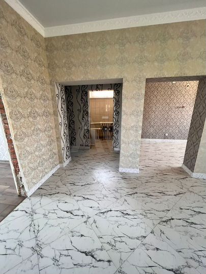 Дом 242 м² на участке 14 сот.