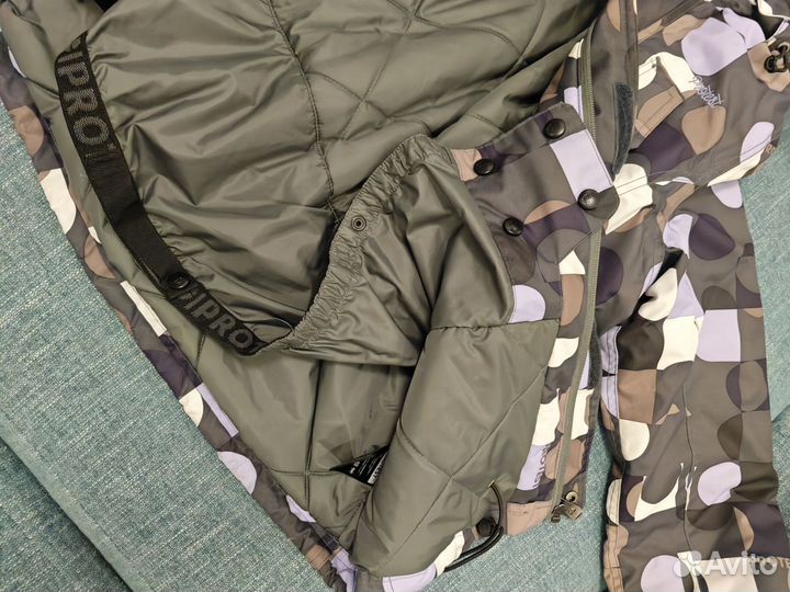 Куртка зимняя женская спортивная