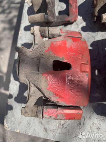 Lexus is 250 суппорта