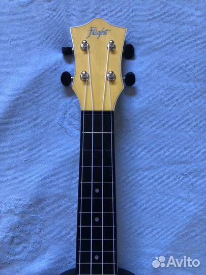 Укулеле flight