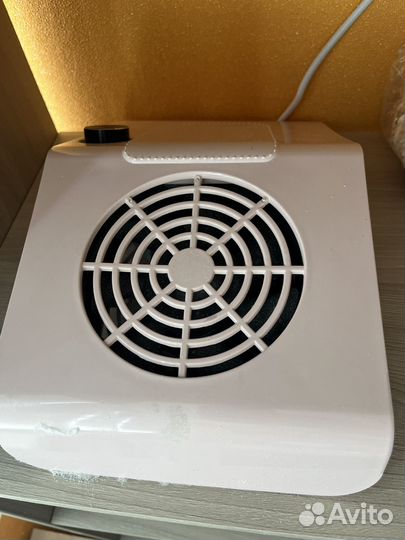 Маникюрный пылесос