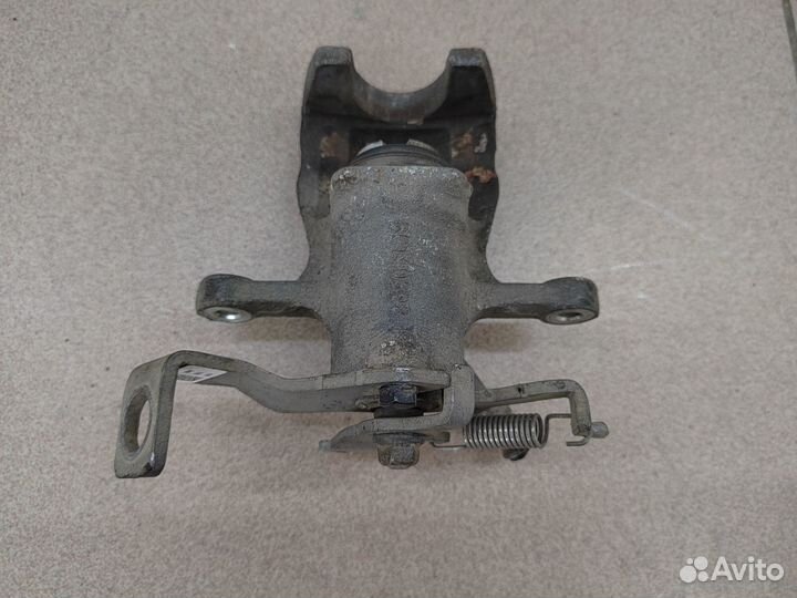 Суппорт задний левый Hyundai Creta 2 2021