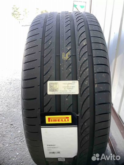 Pirelli Powergy 235/60 R18 103V